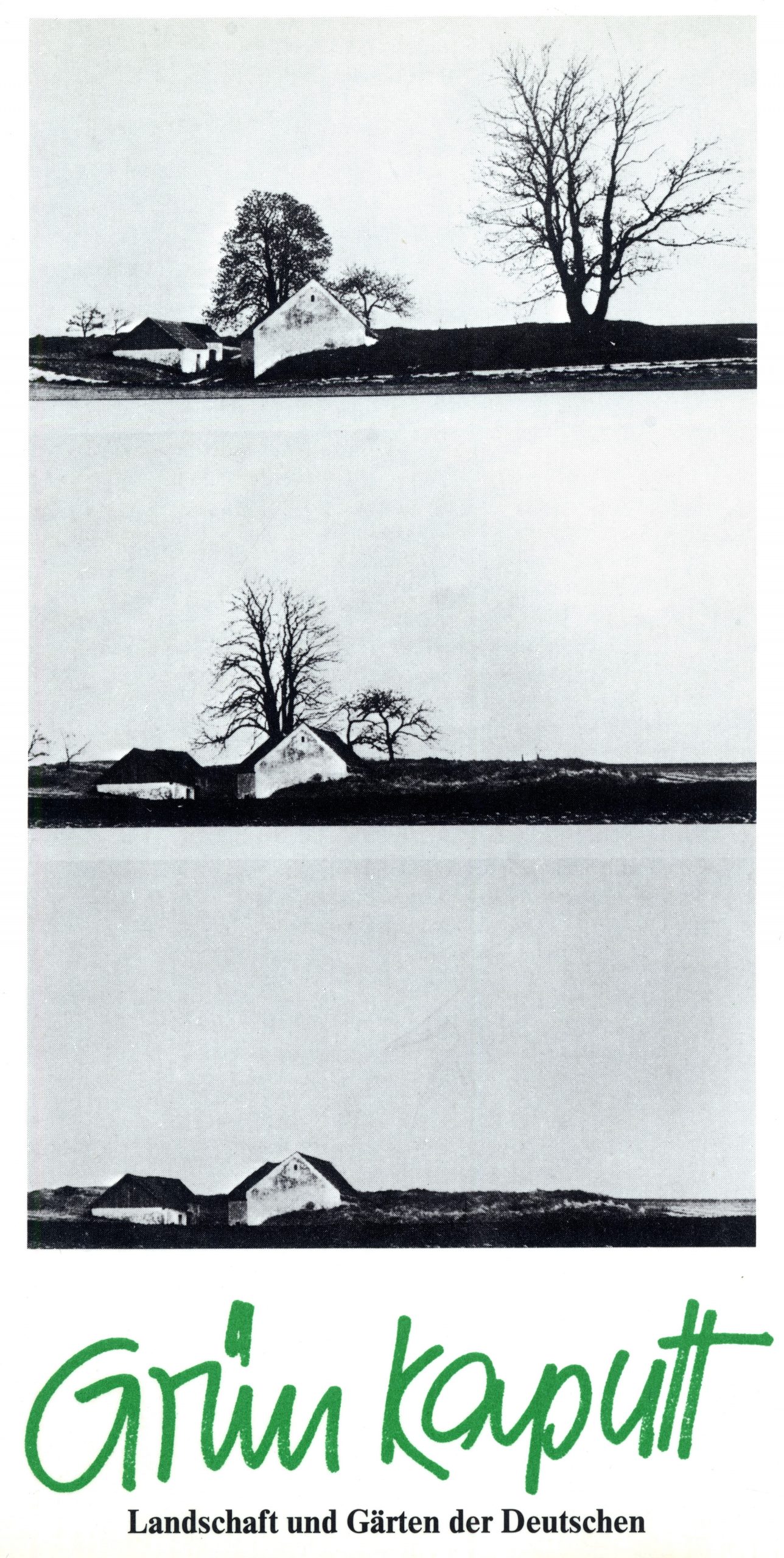 Das Bild zeigt drei Ansichten eines weißen Bauernhauses in flacher Landschaft mit kahlen Bäumen aus verschiedenen Perspektiven.